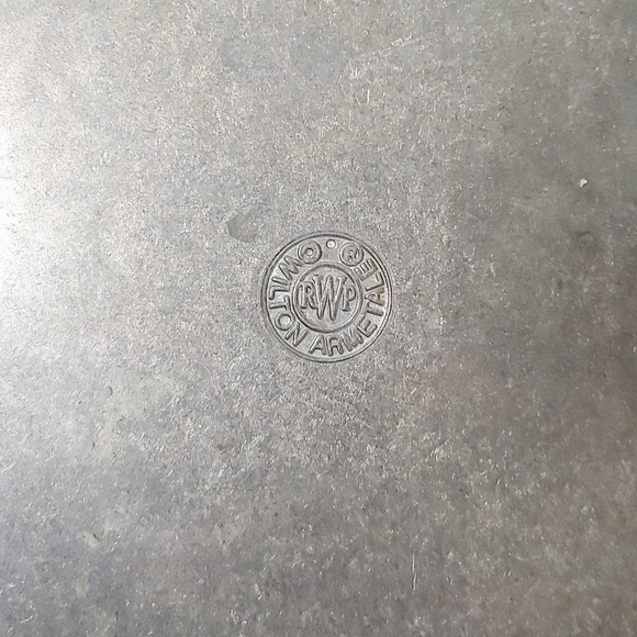 2 Vintage Serving Trays - Wilton Armetale RWP - Picture 8 of 8